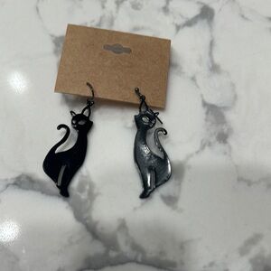 Black cat drop earrings brand new